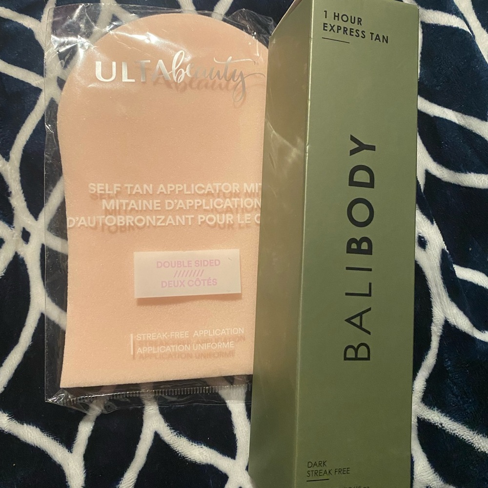 Bailbody 1 hour express tan and glove new